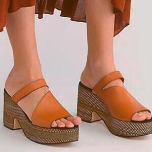 Free People Demi Platform Chunky Mule Tan Brown Leather Sandals - Size 39 / 9